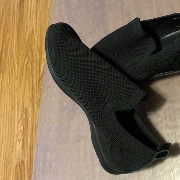 New Black Rivet Kamila Women’s Slip-on Shoes. Size 7W. - Picture 2 of 5